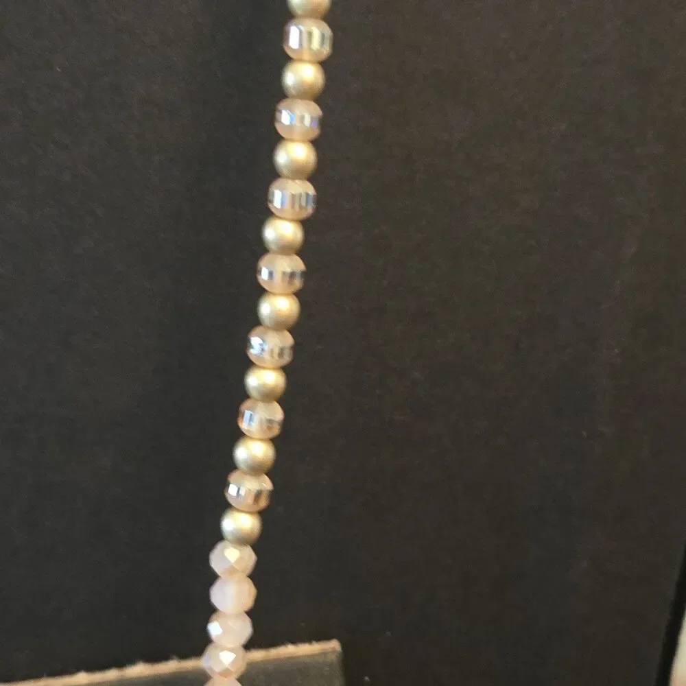 Rose Quartz & Gold Tone‎ Charms Pendant On A Multi Beaded Necklace Unmarked 34
